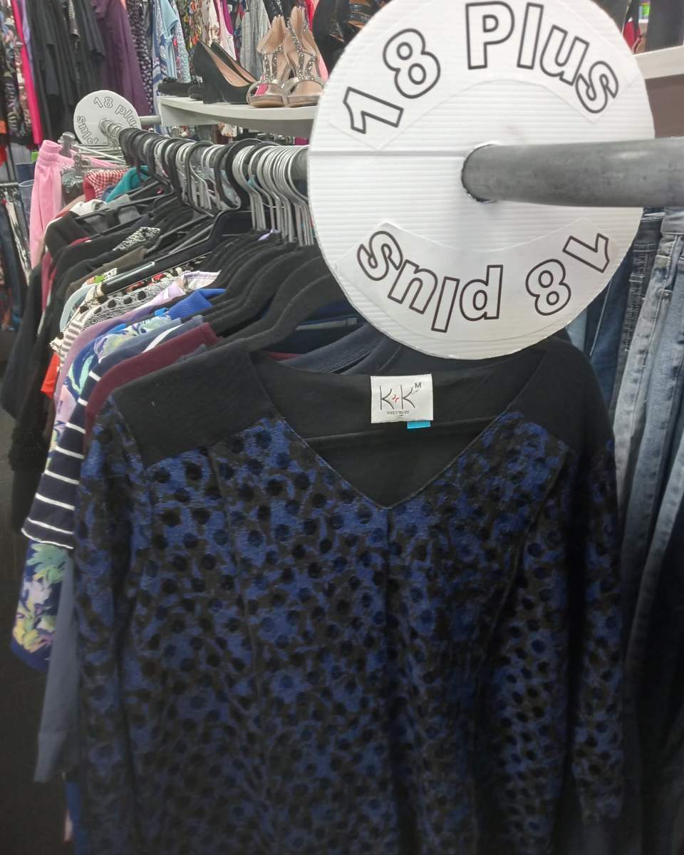 👗🔥 OK… OUR CLOTHING IS LOOKING SERIOUSLY GOOD RIGHT NOW! 🔥👗 We’ve been busy filling the racks and there are some ABSOLUTELY STUNNING pieces out there right now! 😍 Dresses, jackets, tops, pants, gorgeous labels, everyday favourites and those completely random treasures that make op-shopping dangerous for the wallet… 😂🛍️ And the best part? You NEVER know what you’re going to find. So we want to know… 👀👇 💬 WHAT’S THE ONE THING YOU CAN NEVER WALK PAST IN AN OP SHOP? 👗 A gorgeous dress? 🧥 A great jacket? 👖 The perfect pair of jeans? 👚 Tops you definitely don't need another one of? 😂 ✨ A label you recognise? 💎 Or that completely random ONE-OFF find? Tell us below! 👇 Bonus points if you’ve ever walked into our shop for “just a quick look” and somehow walked back out with a bag. 😂🙋‍♀️ ♻️ New pieces are constantly making their way onto the floor, so if you haven't had a rummage lately… it might be time. 👀 📍 Stratford Hospice Shop 🕘 Tuesday–Friday | 9am–3pm 🕘 Saturday | 9am–1pm 💛 Come for a browse. Stay for the treasure hunt. Support Hospice care across Taranaki. #StratfordHospiceShop #HospiceTaranaki #OpShopFinds #ThriftedFashion #PreLovedFashion #SecondHandStyle #StratfordNZ #Taranaki #ShopLocal