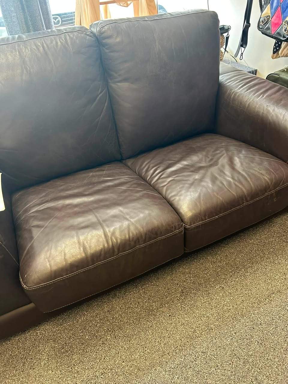 Happy Spring!!😍 we have new arrivals of furnitures in store awaiting new homes. Lots of couches, side bed drawers, Ecosa queen mattress, shelves and so much more in store. We look forward to seeing you all here🥰
