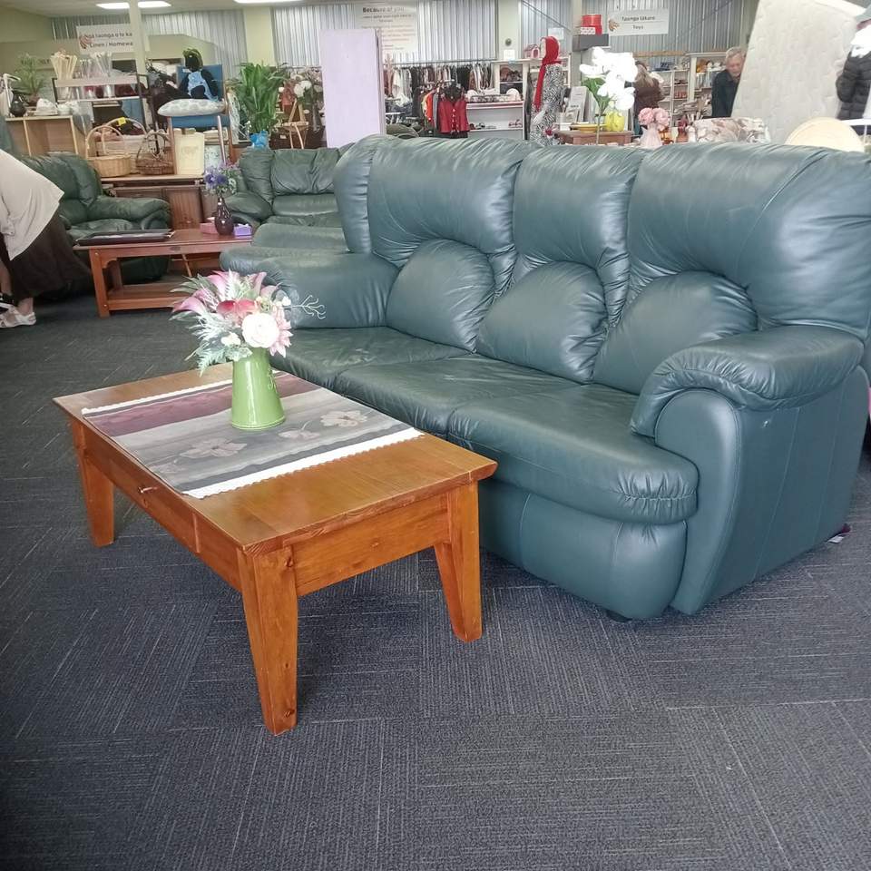 WELL… THAT ESCALATED QUICKLY.
The van arrived… and apparently decided we didn’t have enough to do today.
We have SO. MANY. GOODIES to get through — and these two beauties are leading the charge!
 THE CLASSIC — $895
A gorgeous green leather 3-seater + 2 armchairs with that beautiful classic, timeless look.
OR…
 THE RECLINER — $995
A stunning John Morgan Leather suite — also a 3-seater + 2 armchairs, but this one has TWO reclining seats!
Yep… two recliners.
So technically nobody needs to fight over the best seat.
Technically.
There is some pre-loved wear, which we've taken into account with the price — but these are seriously impressive lounge suites and definitely worth coming in to see for yourself.
And while you're here… prepare to have a rummage!
 We've had a HUGE ELECTRICAL DROP
 We've already been restocking
 There are HEAPS more goodies waiting to hit the floor
 And we'll be continuing to restock throughout the day!
Honestly… we've got a LOT to get through.
Oh — and there’s a gorgeous solid-wood coffee table that's arrived too!
Now we need your verdict…
 WHICH ONE ARE YOU TAKING HOME?
 $895 — CLASSIC & TIMELESS
OR
 $995 — GIVE ME THE RECLINERS!
And be honest… are you sharing the recliner or claiming it as YOUR chair?
 Stratford Hospice Shop
 Tue–Fri 9am–3pm | Sat 9am–1pm
 Delivery available
 Afterpay available
 Every purchase helps support Hospice Taranaki.
#StratfordHospiceShop #HospiceTaranaki #StratfordNZ #Taranaki #LeatherLounge #FurnitureFinds #Electricals #PreLovedFurniture #SecondHandNZ #ShopLocal