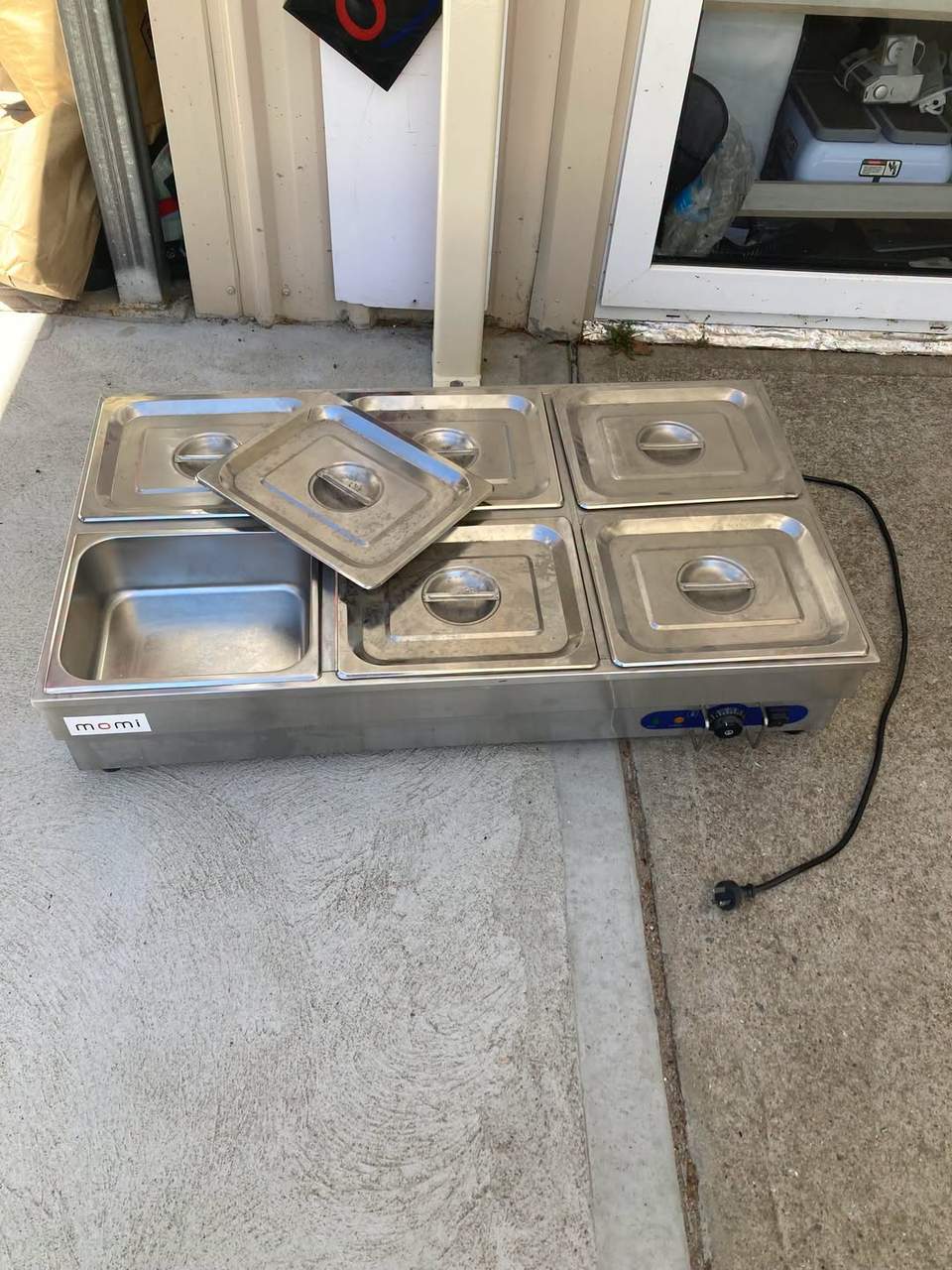 Kitchen Equipment, Make an Offer by Monday, 12 Oct at close of business. Highest Offer Accepted. This is not a donation the Church purchased it. Please place your offers in the Op Shop FB Page. Thanks