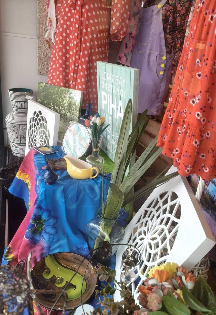 It's a riot of colour in our windows this week and we've got some colourful goodies coming through for a blast of spring cheer on a drizzly day. Grey days are great for op-shopping and we've had some fantastic donations through and ready to go out in store!
If you're having a spring clean, clear out, tidy up or downsize, we'd love your good quality unwanted goods - especially children's books for the holidays, bags, belts, jewellery, clothing and bric-a-brac (the list goes on!) and we are incredibly grateful to all our wonderful donors)
We'd love to see you soon