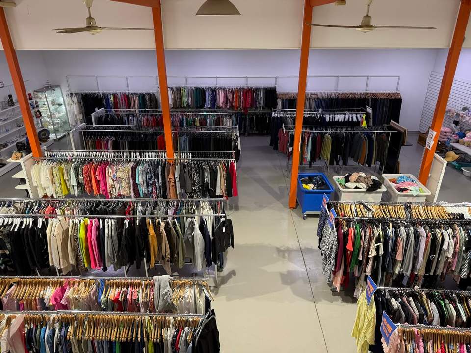 🌟 NEW LOOK, SAME BIG HEART! 🌟 Welcome to the all-new iCare Community OpShop 💛 We’ve hit refresh — cleared out, cleaned up, and created a space that’s full of fresh finds, feel-good vibes, and treasures you didn’t know you needed (but totally do). 👗 Pre-loved fashion 🖼️ Unique homewares 📚 Books, bits & bobs galore 💬 Plus friendly faces and real community 📸 Check out our fresh look below & tag a mate for a thrifting date 👯‍♀️ #OpShopGlowUp #iCareOpShop #ShopWithPurpose