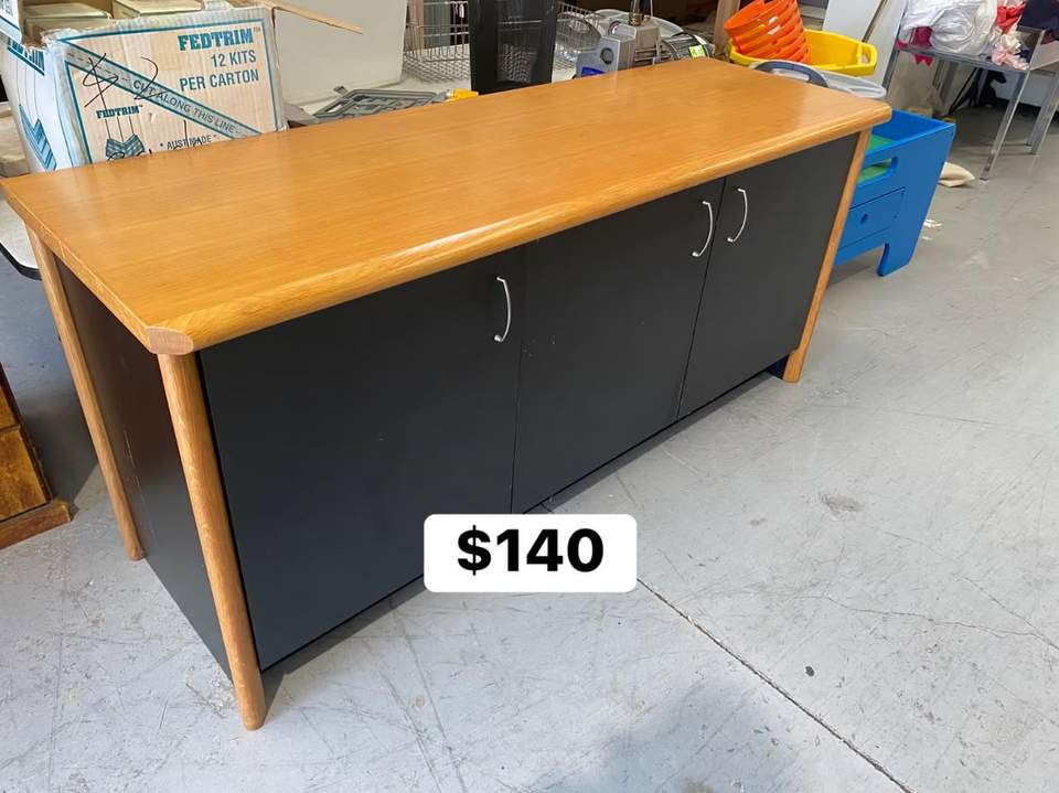 Happy Thursday!
Take a look
 at what’s landed in the store this week
321 Fraser Street, Tauranga
Open // Tuesday-Saturday 8:30-4
Closed // Sunday & Monday
Clothing & Shoe sale

Fill a hand basket with clothes & shoes for $10!
Sale on just this week- Sept 22-26. 2026