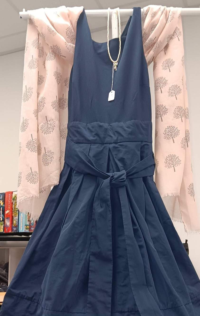 Spring is here even if the weather isn't!  Come in and see our newly stocked St John Store Rolleston!
Open 7 days! Sales stay local
#secondhandshopping #HatoHoneStJohn