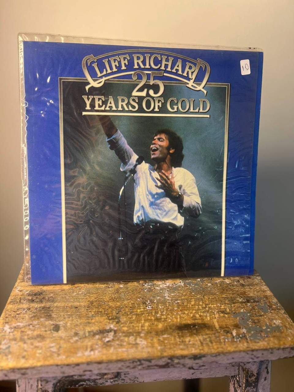 🔥 FATHER'S DAY WEEKEND RECORD SALE — TOMORROW! 🔥 The wait is over. Tomorrow from 9AM, over 300+ records hit the floor at Salamander Bay Recycling. 💿 Rare finds 🎸 Vintage classics 🎤 Iconic artists 🎶 Hidden gems Every record individually priced. No pre-sales. No holds. No sneak-ins. This is strictly first in, best dressed. Whether you're a serious collector or just love the thrill of crate digging, make sure you're through the doors when they open. 📅 Tomorrow ⏰ 9:00AM 📍 Salamander Bay Recycling Get ready to dig. The gems won't last long. When they're gone, they're gone. 🎶🔥