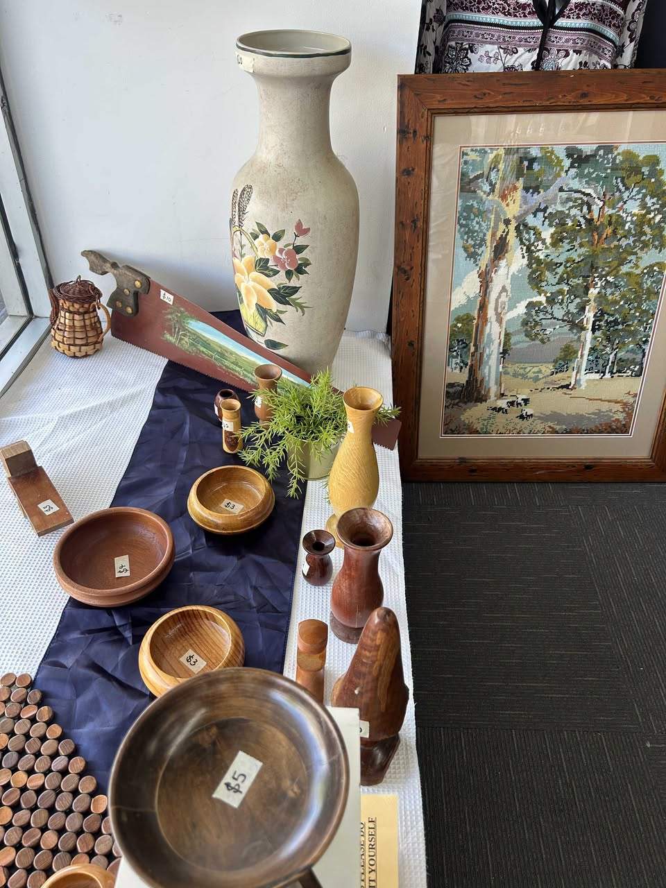 BEST Community Shed will be closed on Monday 5th October due to the long weekend Public Holiday.
We look forward to seeing you on Tuesday when trading will resume.
In the meantime check out our latest window display.