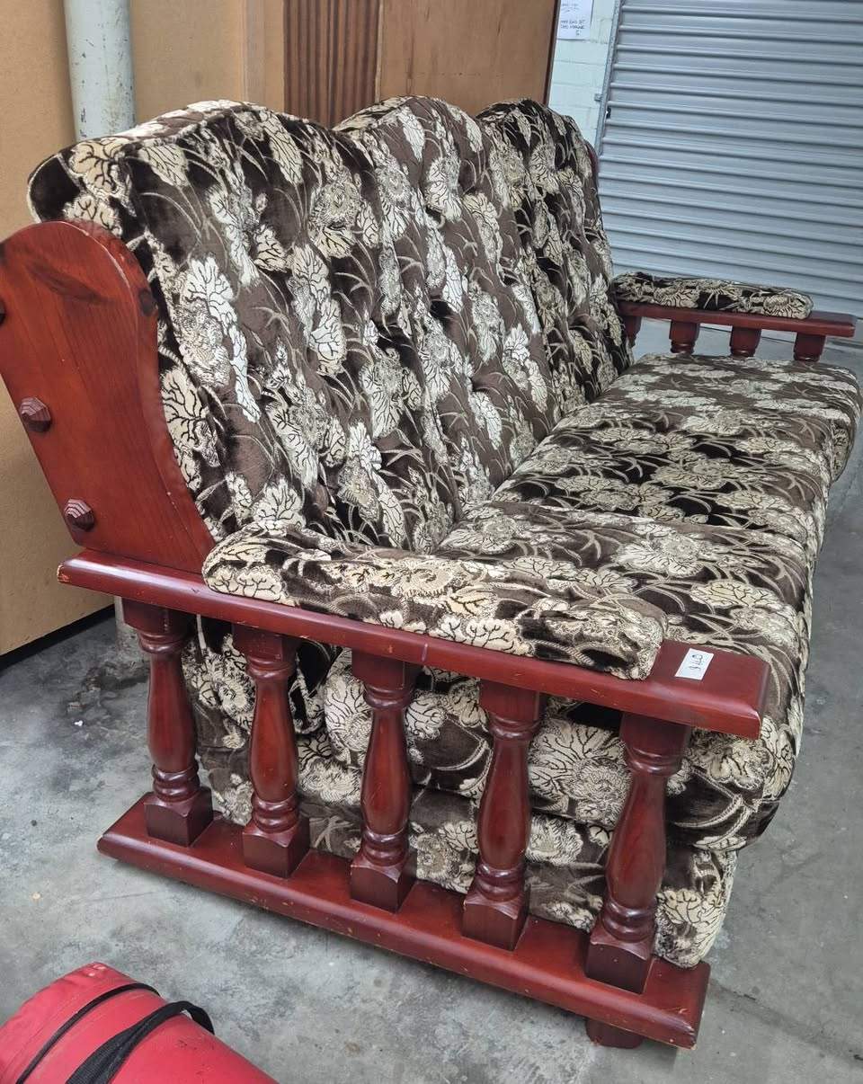 Available at the Orbost Op Shop.
$40
Will be opened Monday 10am.