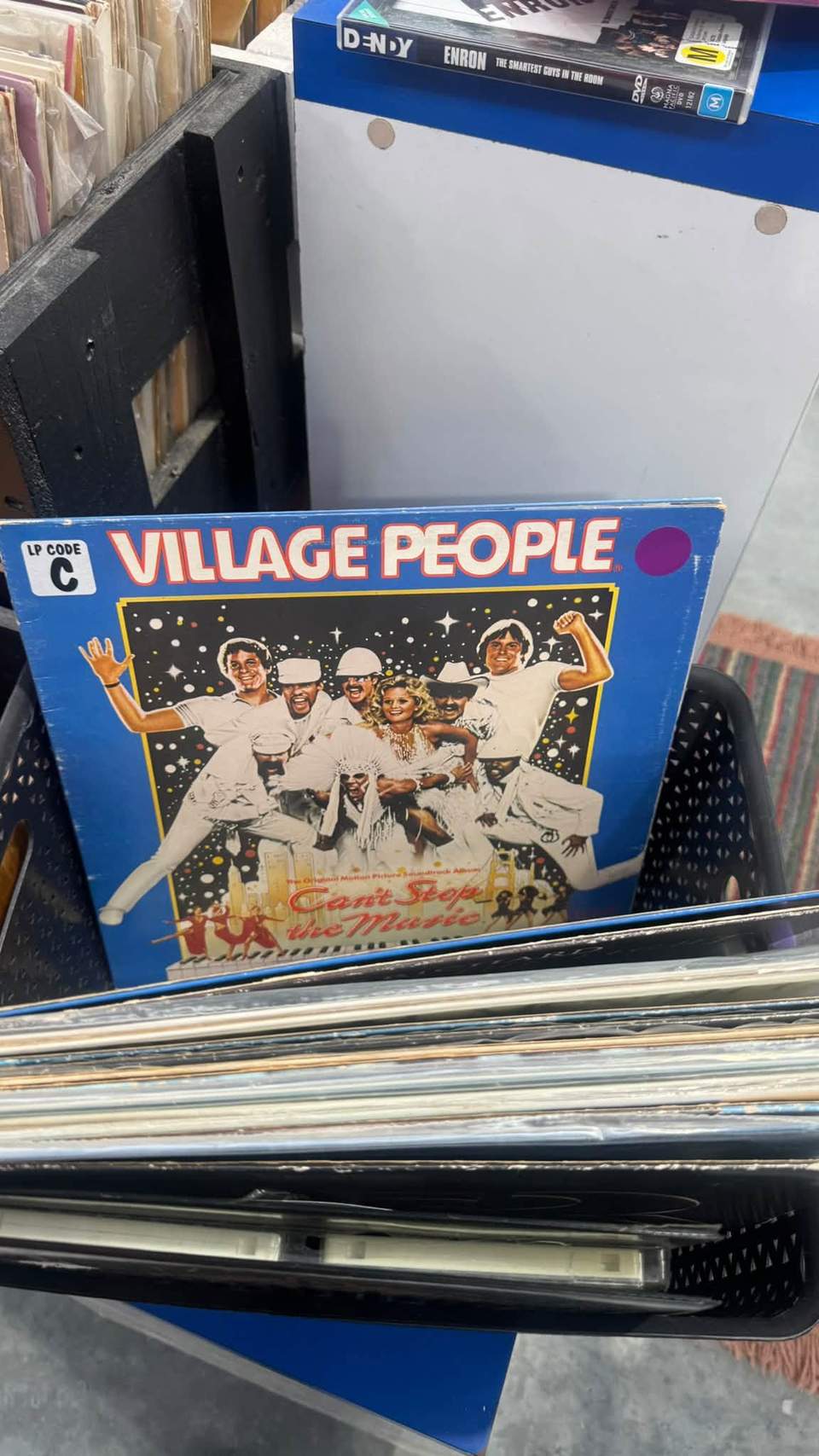 🎬🎶 A little plug for today’s massive arrival… FOUR trolley-loads of DVDs, CDs and records have just rolled into Tipping Point! From classic movies and complete TV series to vinyl treasures and old-school favourites—there’s plenty to dig through. You never know what gem might be hiding in there! 👀💿🎵 Come in, have a browse and give some great entertainment a second life.