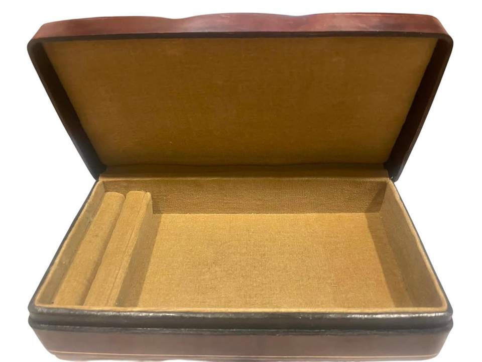 Vintage Italian Art Deco leather jewellery box some signs of wear but in otherwise lovely condition.  $45