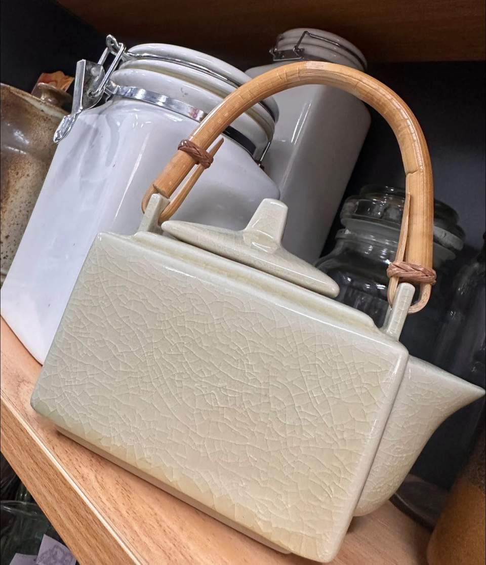 As the half price clothing sale continues at our Blair Athol store - it’s time to highlight some hidden gems that deserve attention too! Our volunteers have picked a few of their favourite finds, all are uniquely beautiful and all fabulously functional. See each photo below ⬇️ for more details… See something you want? Love it? Must have it? Come and claim it at Lutheran Care Op Shops 📍 307 Prospect Road, Blair Athol Open 10am to 3:30pm weekdays. ☎️8269 9326 Also find us at: 📍 The Precinct 112 Coventry Rd, Smithfield Plains Open weekdays 9am to 4pm