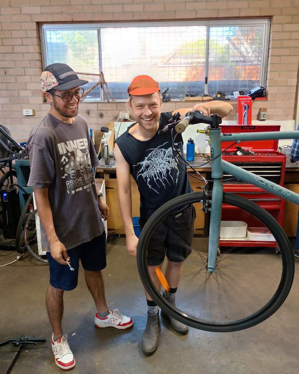 One of the things that makes Bower Bikes so special is the amazing team of volunteers who are so knowledgable on bike repair!
Oli and Leo fixed up this bike recently for re-sale. Thanks for giving the Bower your time and knowledge, helping us get bikes a second life and back on the road.