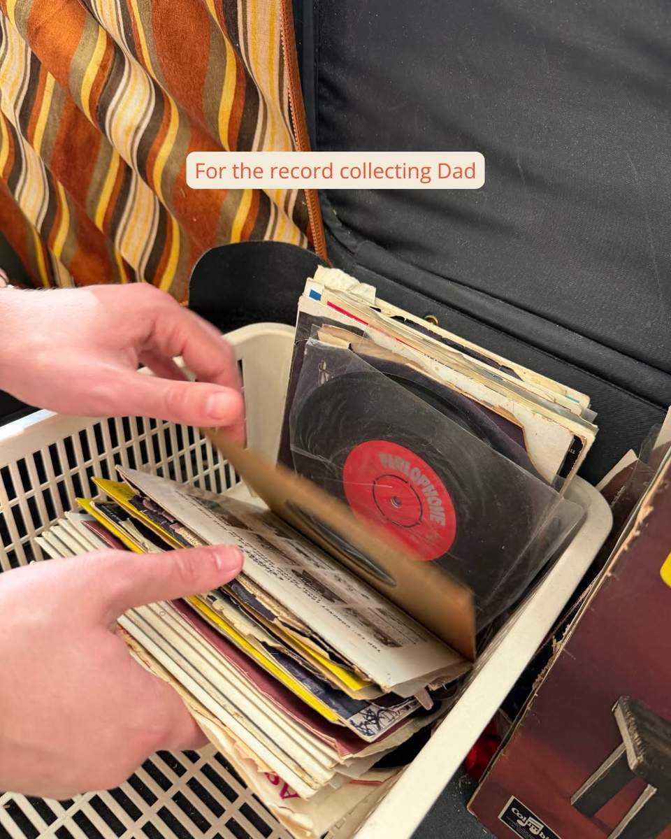 For the dads who are impossible to buy for 👀 The record collector. The coffee enthusiast. The "don't get me anything" dad. The one who definitely doesn't need another pair of socks. Good thing Lifeline Shops is full of gifts with a little more personality ✨
