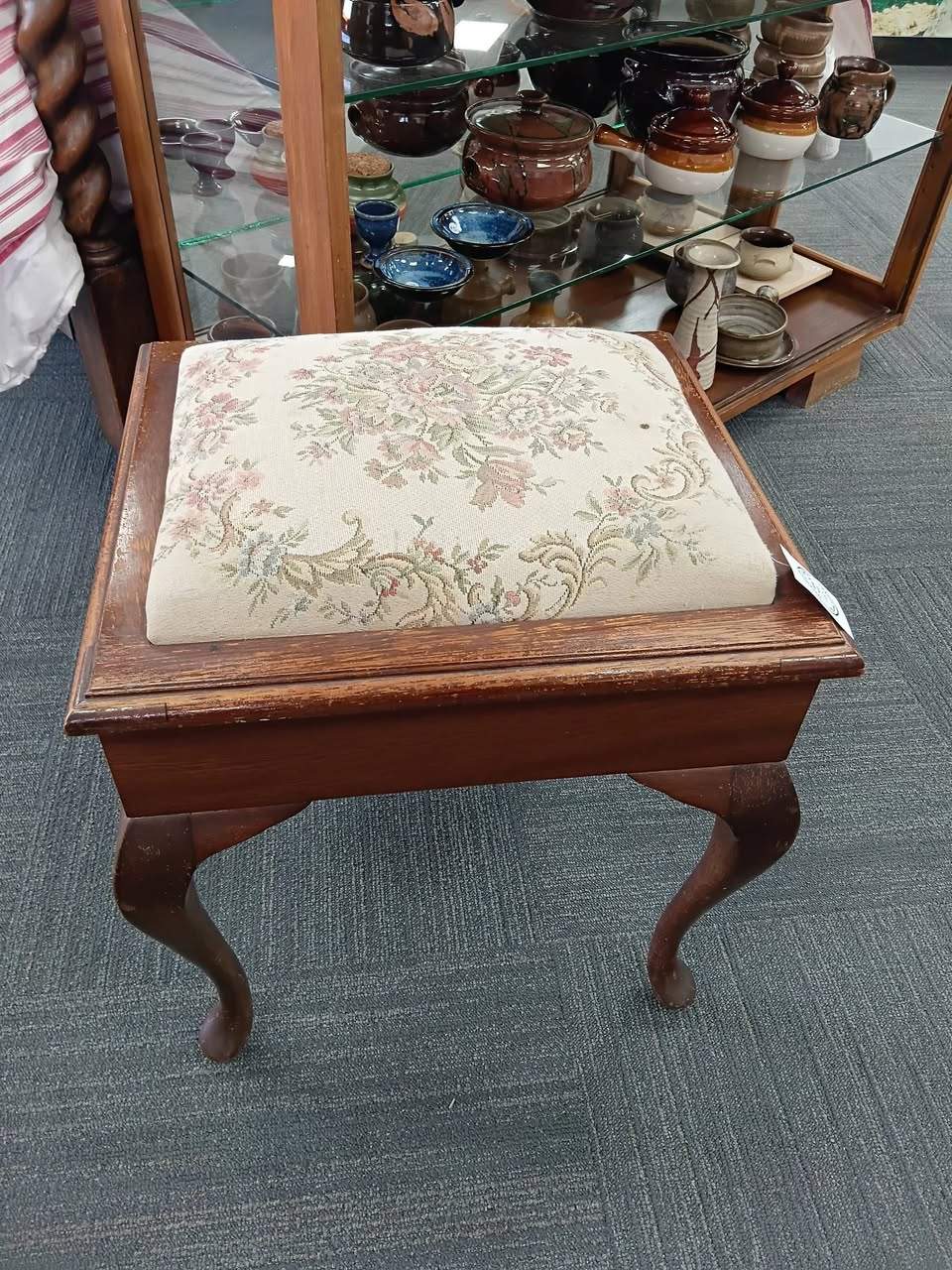 Quality furniture is available at The Hospice  Shop located at 34 Bank street.
Youll find unique pieces from vintage,retro and modern.
New stock is put on the floor daily, so make us your regular stop!
Open Monday-Saturday 10-4pm