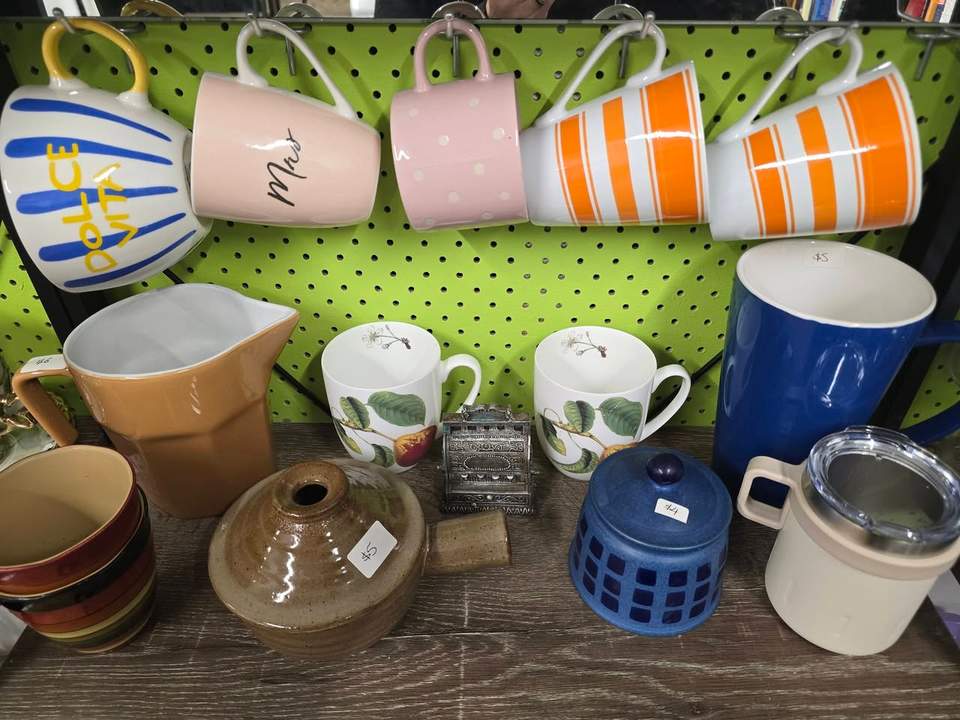 Oh what is all this?....
496 Fergusson Drive, Trentham Upper Hutt.