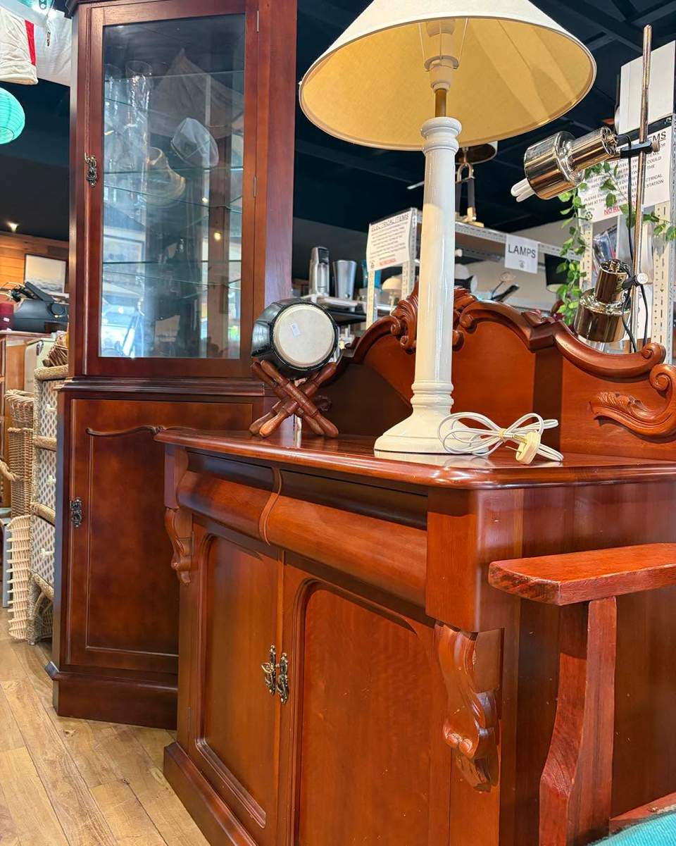 Some stunning furniture pieces in today