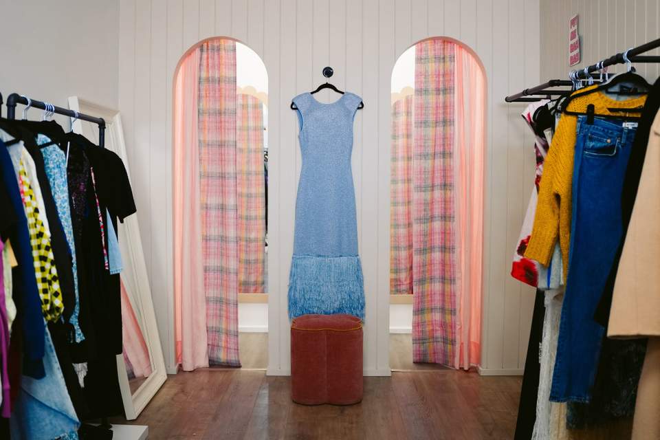 **Geelong, have you Revived yet?** If you love beautiful, quality fashion at preloved prices, we’d love you to try** Revive Preloved **when you’re out shopping**.** We’re a** rent-a-rack store where local women, sell pieces from their own wardrobes **— beautiful clothing, shoes, bags and accessories that deserve a second life. **And importantly, 85% of the sale price goes straight back to the woman who owns the item. 💚** So when you shop at Revive, you're not just buying preloved fashion, you're** helping local women turn their beautiful, quality preloved pieces into extra income**, while giving someone else the chance to enjoy them. **Come in. Have a browse. Find a treasure. Support a local woman. ♻️👗** And if you know someone who loves quality preloved fashion, please share this post with them. Every visit makes a difference. 💚 Find us from Tues to Sat @ 127 Shannon Ave 😊 Website: [https://revivemarkets.com.au/](https://revivemarkets.com.au/) Insta: @revive_preloved