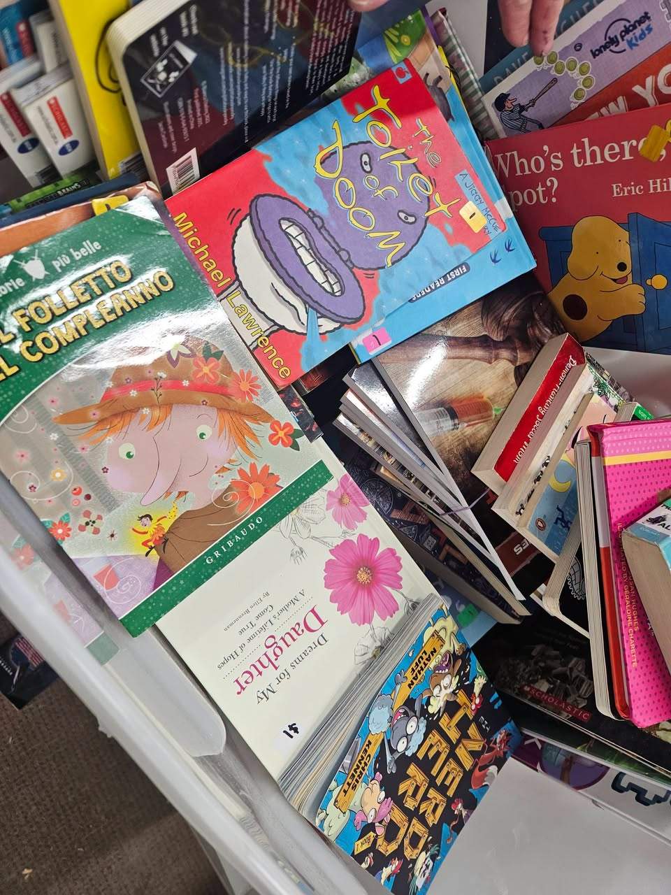 FREE BOOKS
I need to reduce how many books are in the shop. Can anyone come and collect mixed boxes of toddler, primary and tweenies books?
Good Job Op Shop
Diamond Village Shopping Centre Watsonia