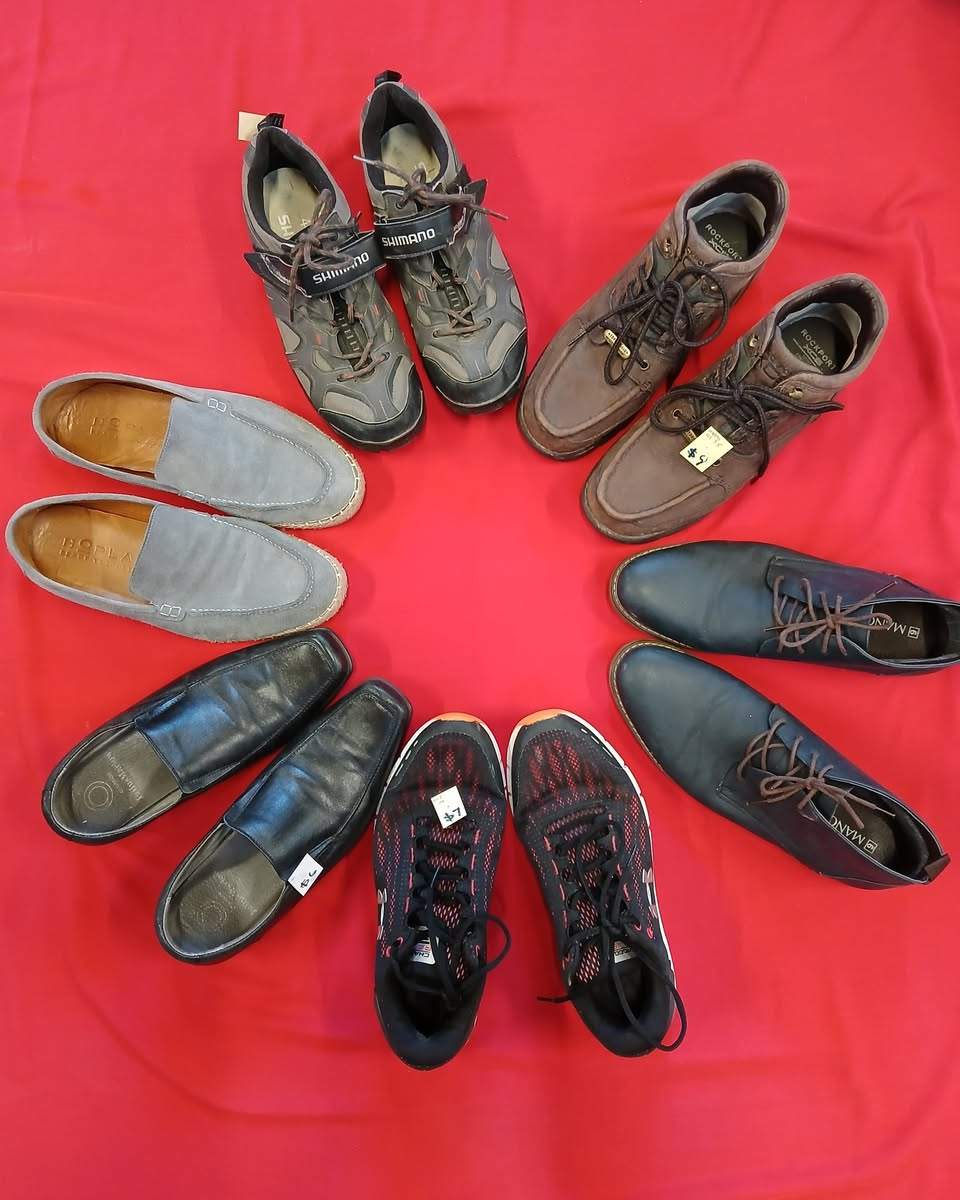 Did you know we sell shoes?
We accept donations of the above items if in great condition.  May have to limit donations at some times due to storage space.
Open weekdays 9am to 1pm and Saturdays 9.30am to 1.30pm.
Come and visit us down the driveway at 485 Richardson Rd,  Mt Roskill. Plenty of parking around the back with exit out to Boyce Ave.