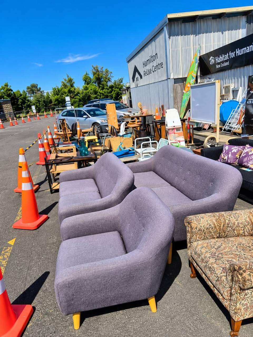 FRESH FURNITURE ARRIVALS IN THIS WEEK!
Check out some of the great furniture arrivals hitting the floor this week!
From couches and cabinets to drawers, office storage solutions and more — there's plenty to come and check out!
 PLUS, CHECK OUT OUR PRICED TO CLEAR FURNITURE OUTSIDE!
We've got a range of items outside at bargain prices, ready to go! Perfect if you're after a great deal without breaking the bank!
 Second-hand treasures at ReUse prices!
 Hamilton ReUse Centre – 60 Lincoln Street, Frankton
 Pop in, have a browse and grab yourself a bargain before someone else does!
These one-off finds don't tend to stick around, so get in quick
