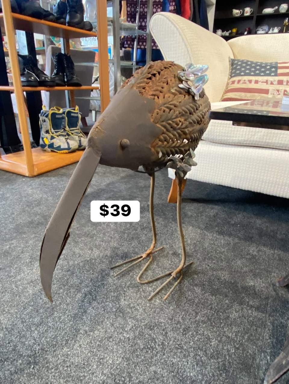 ☀️Happy Thursday☀️ Beautiful pieces fresh on the shop floor today! 🛍️Come have a browse! 🛍️ 321 Fraser street, Tauranga Open - Tuesday- Saturday 8:30-4 Closed - Sunday & Monday 📦🚛 We need your donations! Call us on 07 5710775 or email us at admin@bridgeoutreach.org.nz and get booked in for a FREE donation pick up!