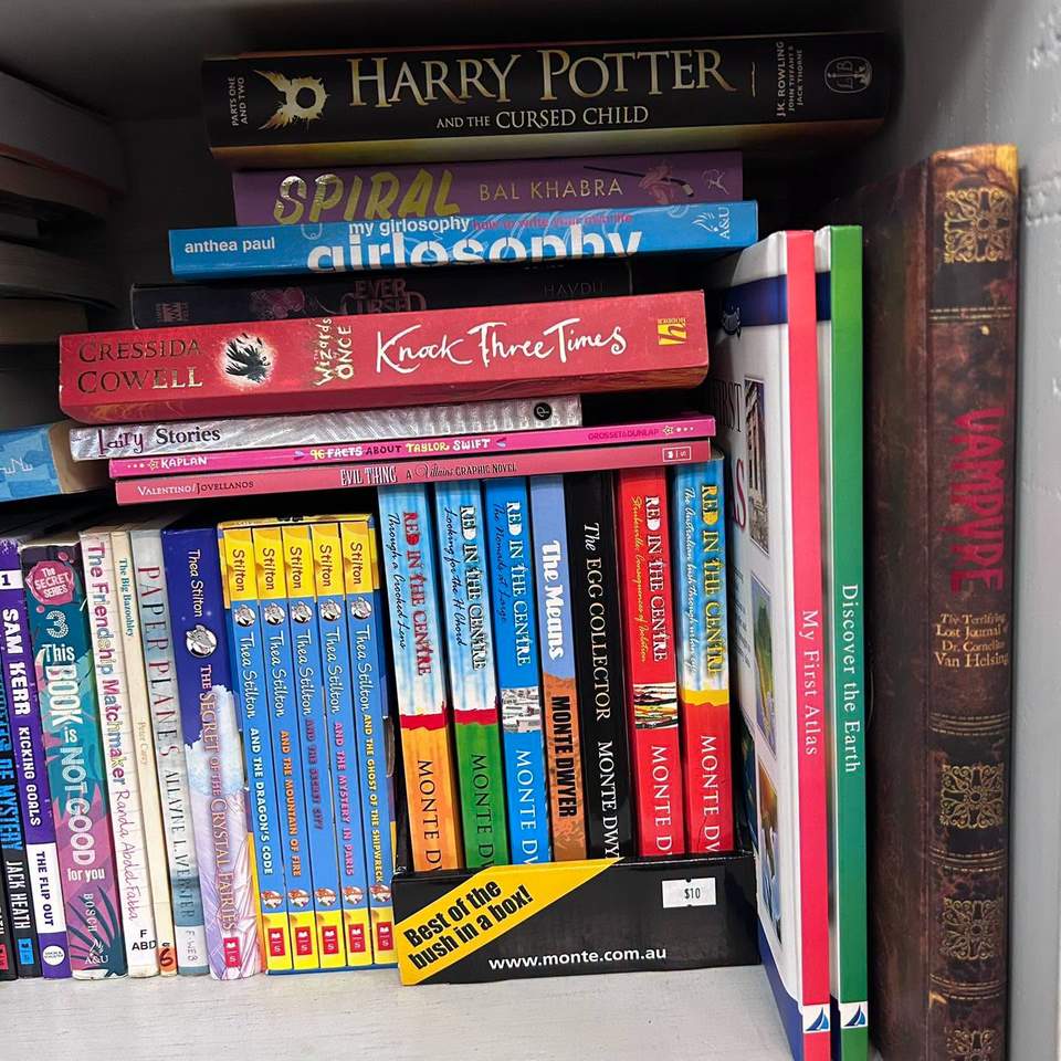 Our kids books are mostly just 50c and older kids/teens books are $1  - $2. We have plenty of both in our little shop this week.
#prelovedkidsbooks #secondhandbooks #schoolholidayreading #cheapkidsbooks