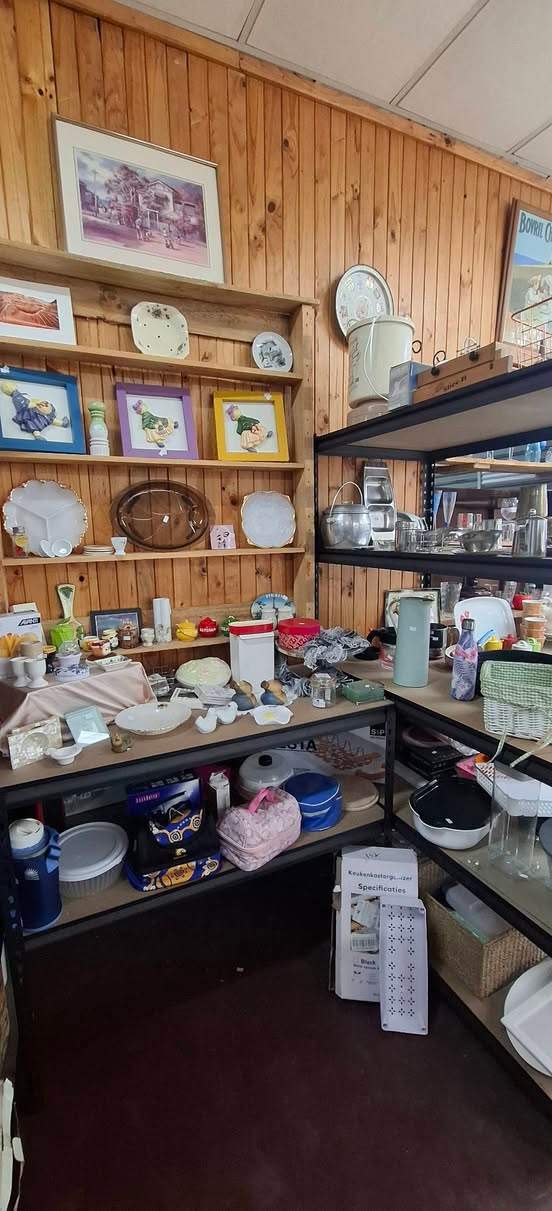 Needing some inspiration to get out of the cosy corners of home? Our heaters are going and we have some a beautiful selection of items in store! Our team had been busy, working on displays and coming up with cool ways of repurposing old items..
Out with the new and in with the old I say!