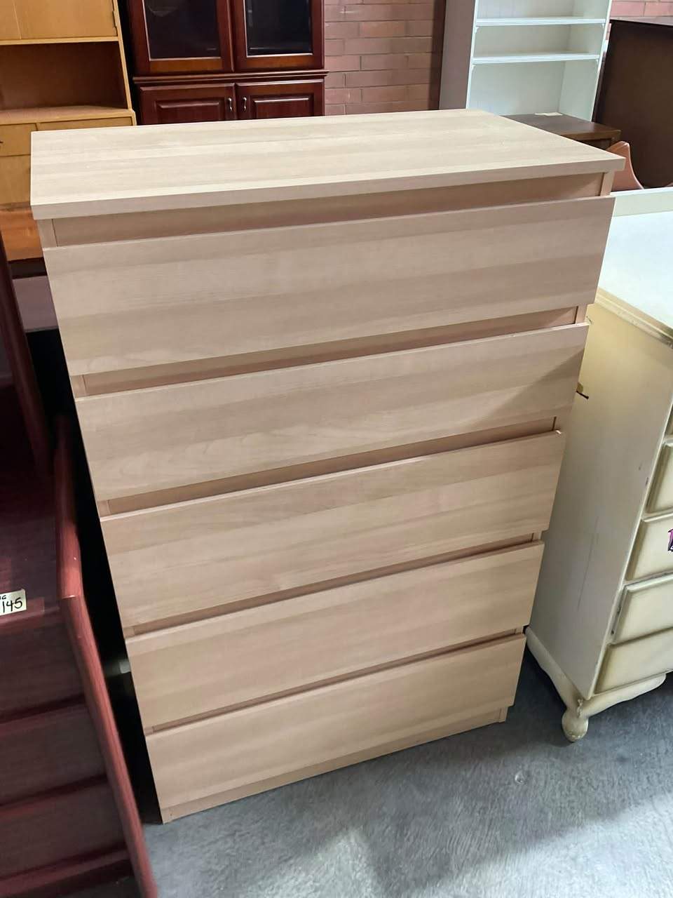 New Arrivals
Second Hand Rose