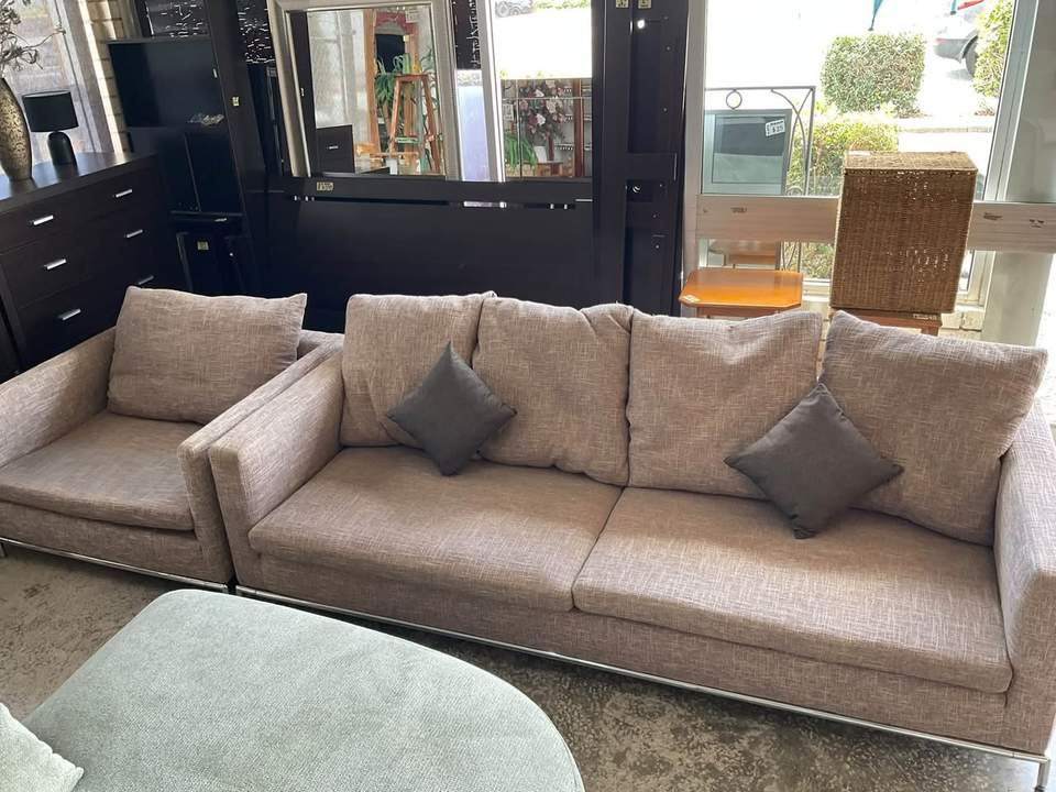 New Arrivals
Second Hand Rose