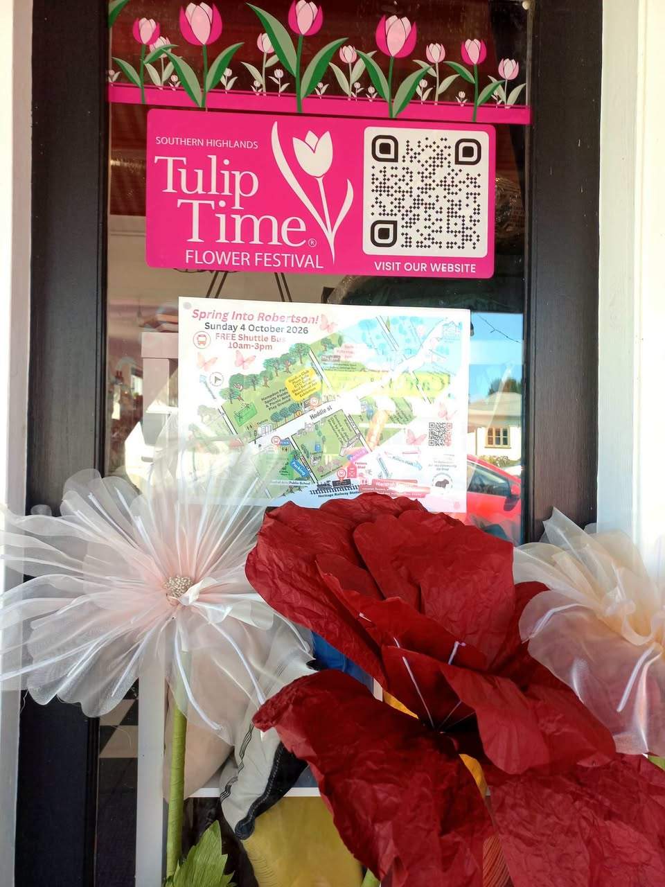 We've embraced Spring into Robertson & all things floral. We're open this weekend 10am-2pm, if your seeing the beautiful tulips in Bowral, make sure you visit us as well. #worththedrive  @tuliptimeflowerfestival #bloominfriday #TogetherWeBloom #tuliptime #visitsouthernhighlands #villageofrobertson #visitrobertson #springintorobertson Robertson Discover More #tuliptimeflowerfestival  #tuliptimesouthernhighlands