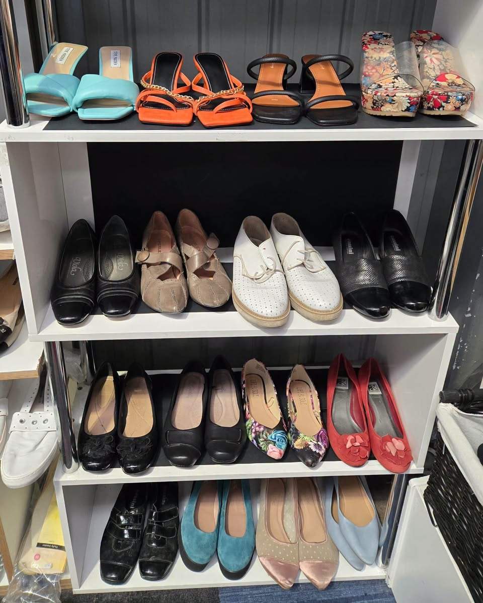 As most of you know here at St John Waiuku Store we are sharing our seasons throughout the year.
Auckland weather is so unpredictable
 and we have those who travel overseas to the opposite season

We've got the best of both worlds and have a mix of summer and winter all year round.
Here's a collection of our shoes ready to go go go
Happy hump day all