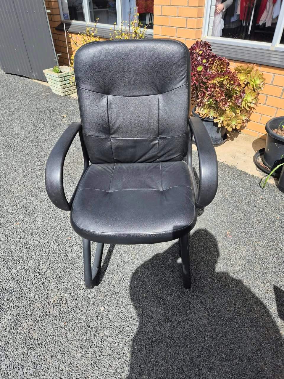 Hi everyone, today we were donated some great furniture which you will find in the shed so go see Brett and check it out.