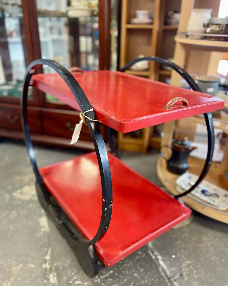 Happy Rāmere!
We’re open 10-4 today and tomorrow (Friday & Saturday)
Pop by for your Fabric-a-brac bits and eclectic treasures.
Thank you for supporting hospice patients and whānau x