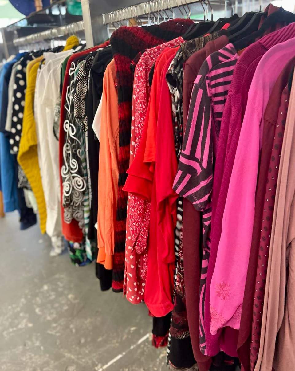 Happy Rāmere!
We’re open 10-4 today and tomorrow (Friday & Saturday)
Pop by for your Fabric-a-brac bits and eclectic treasures.
Thank you for supporting hospice patients and whānau x