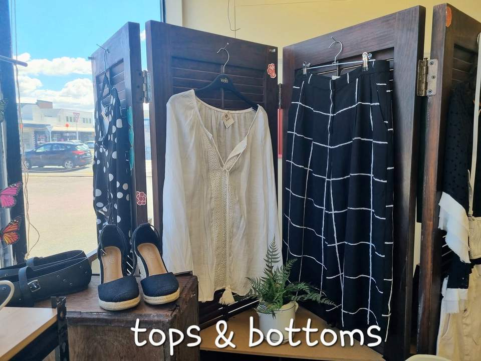 How good is this weather? We have lots of beautiful Spring clothing on our racks. Our fabulous volunteers have been busy sorting and tidying the store, such stars