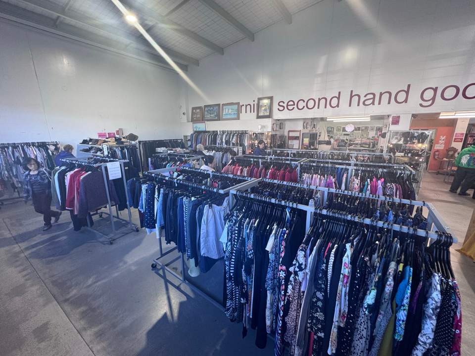 This store is massive, affordable and always well organised. The place to go for electrical, furniture, crockery & glassware, ladies clothes, sports gear, toys, cushions and linen for sure
