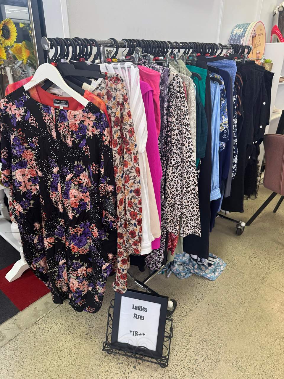 Interesting stuff spotted today: whole racks of new clearout jerseys. They organise by colour and have size coathangers, so it’s a really lovely shopping experience. Prices reasonable