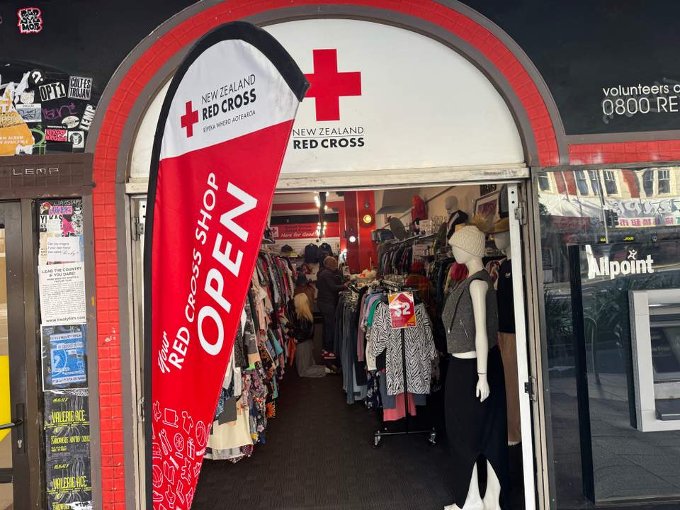 Small shop filled with clothes, books, sleeping bags. Prices very approachable and quality is high, got a top and a dress for $16.