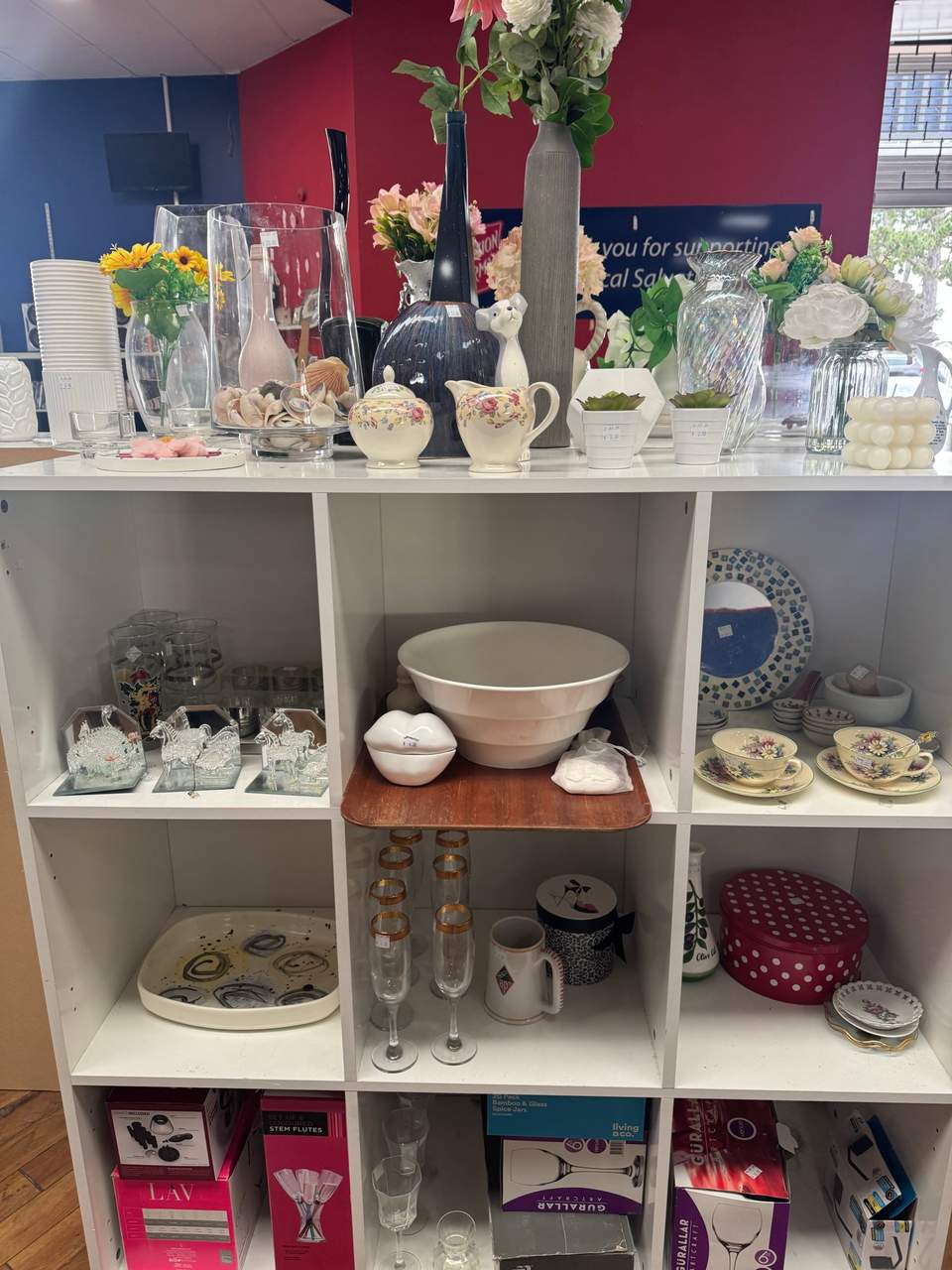 Great quality stuff to choose from, prices are very affordable. It’s a must-do when in this area!