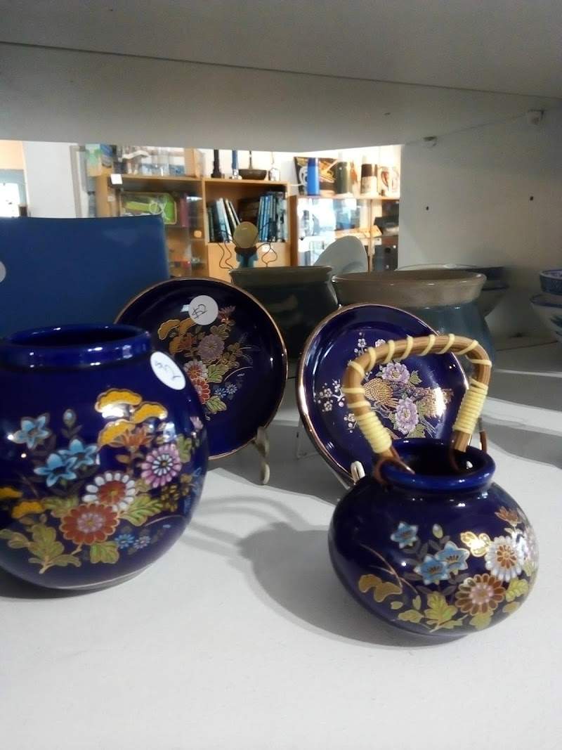 Check out Hospice Shop in Timaru Central