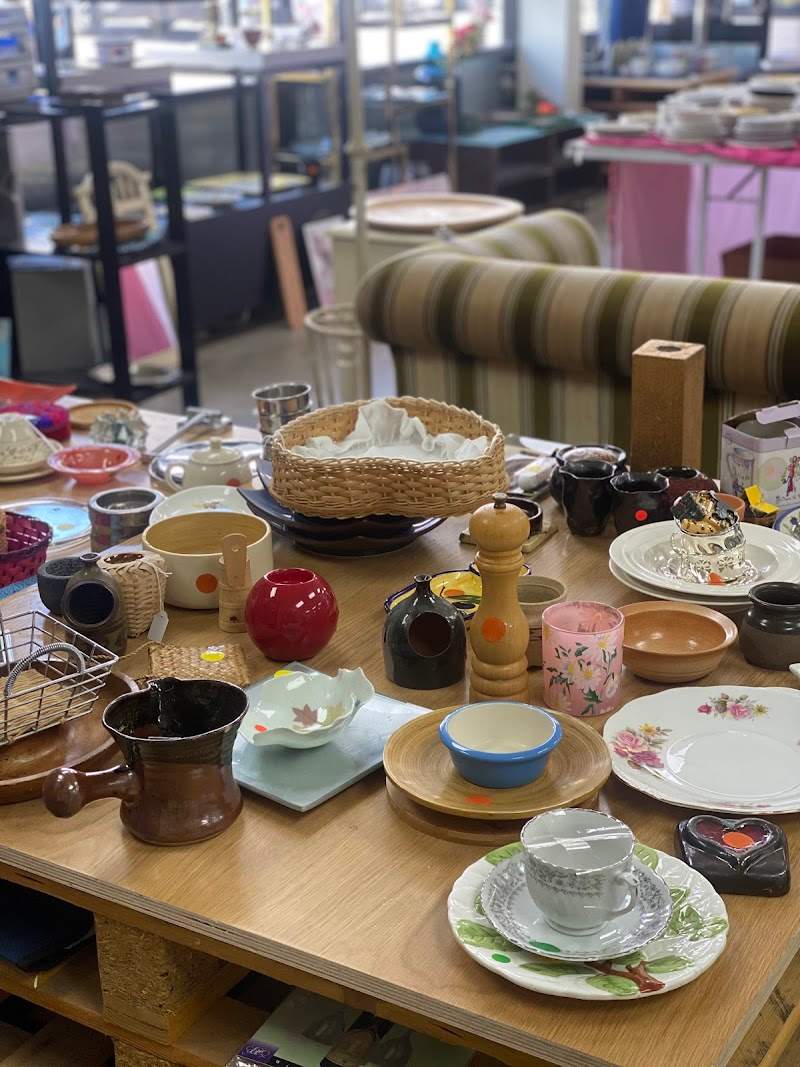 Check out Dove Hospice Glen Innes Shop in Panmure