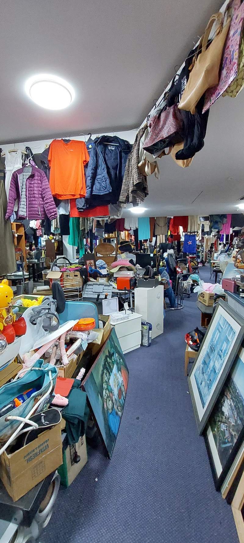 Check out Check This Out in Panmure