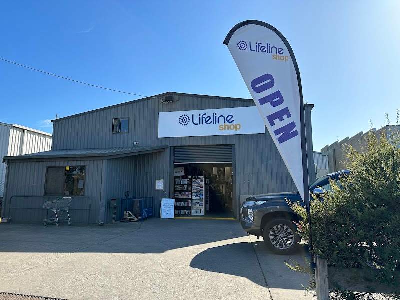 Check out Lifeline Shop Grovedale in Belmont