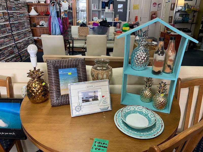 Check out Neighbours Aid – Op Shop Minyama in Minyama