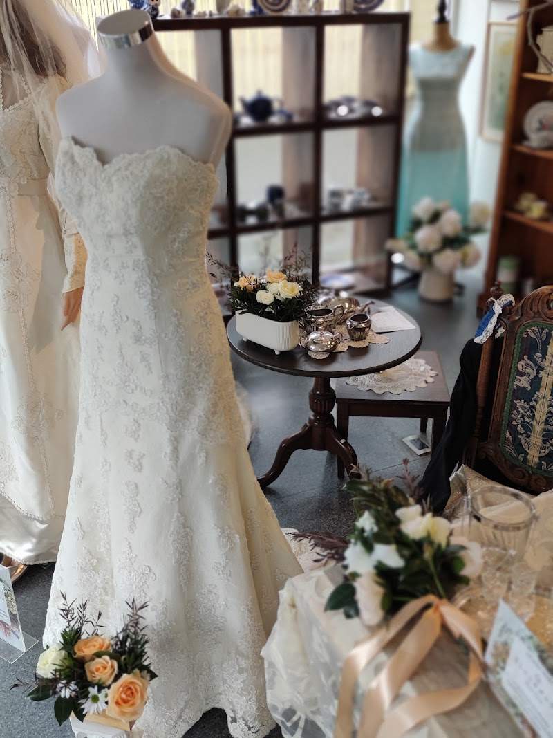 Check out Hospice Wairarapa – Greytown Shop in Greytown