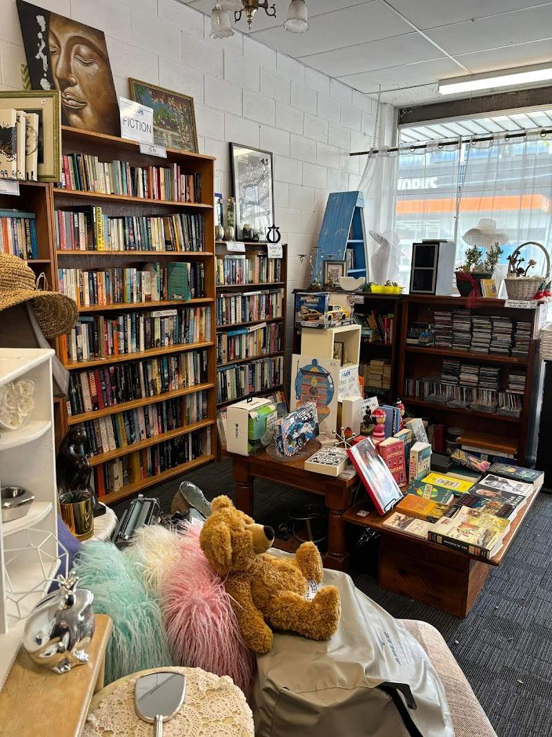 Check out Australian Animal Protection Society Op shop - Cheltenham in Cheltenham
