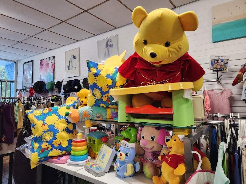 Check out Forget Me Not Op Shop in Kelmscott
