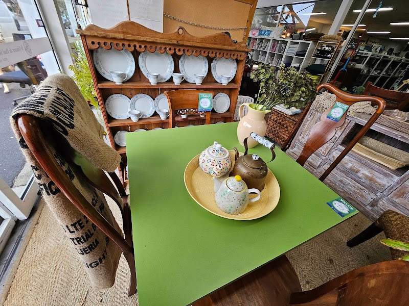 Check out Vinnies Hampton in HAMPTON