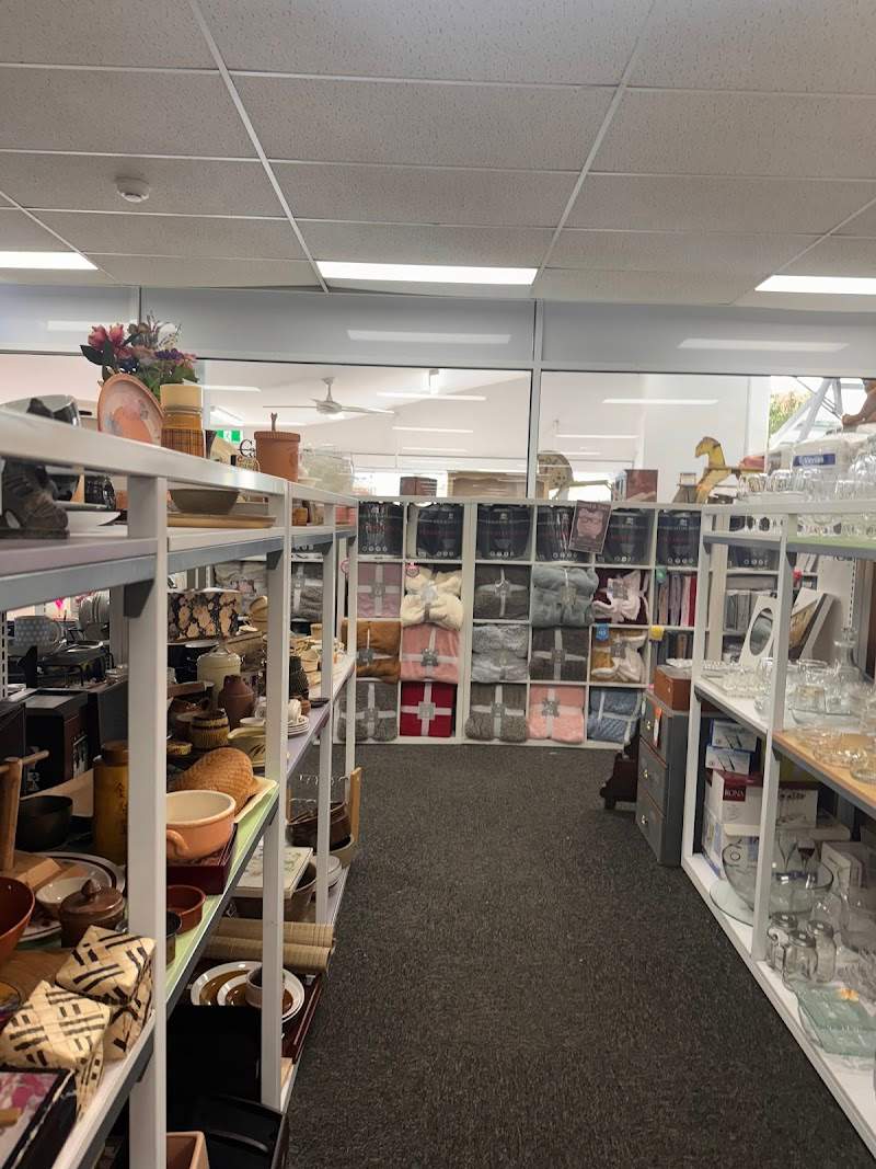 Check out Vinnies Hampton in HAMPTON