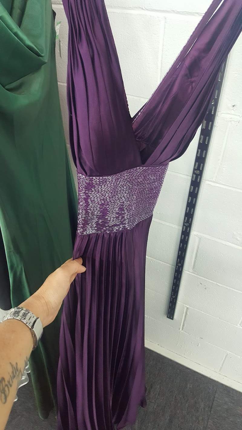 Check out Salvos Stores Tuggerah in TUGGERAH