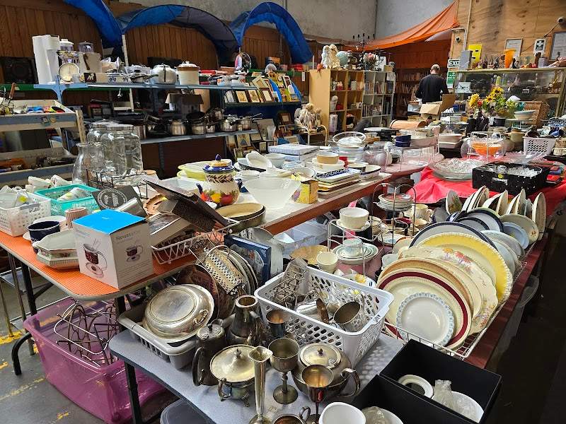 Check out Earthlink Recycling Shop in Stokes Valley